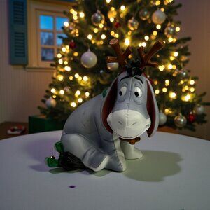 Disney Pooh & Friends Eeyore O cheer, Cheer. It's That Time Of Year (Damaged)